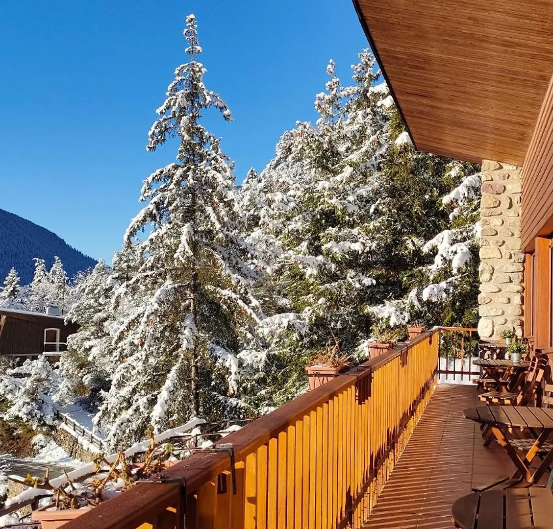 Bed & Breakfast Chambres D'Hotes Le Grand Chalet Valdeblore